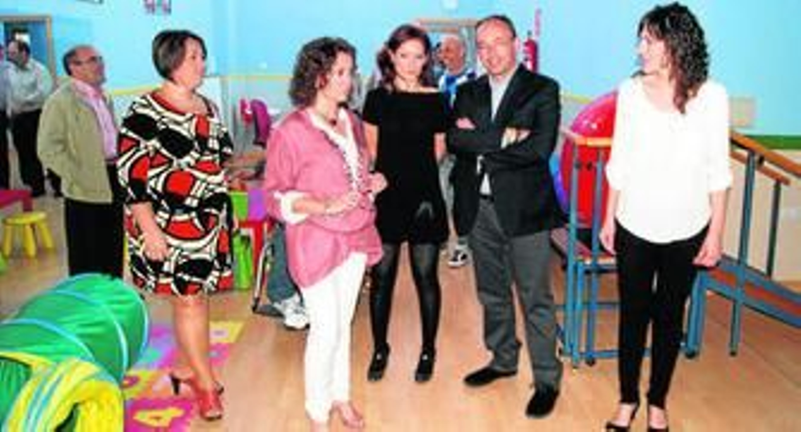 La delegada de Salud y Bienestar Social, durante la visita a las dependencias.