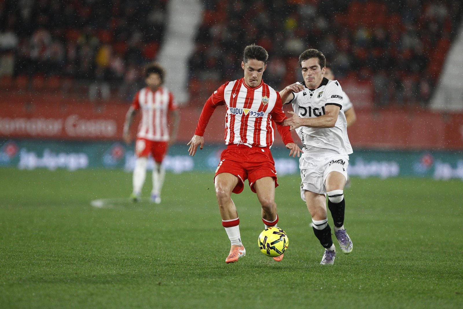 Las fotos del partido de fútbol U.D. Almería-Real Burgos