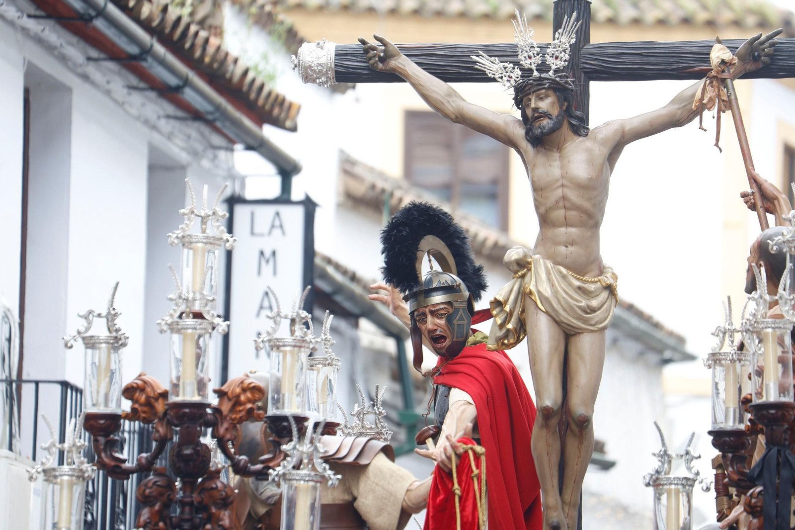 La procesión de la Agonía en este Martes Santo de Córdoba, en imágenes