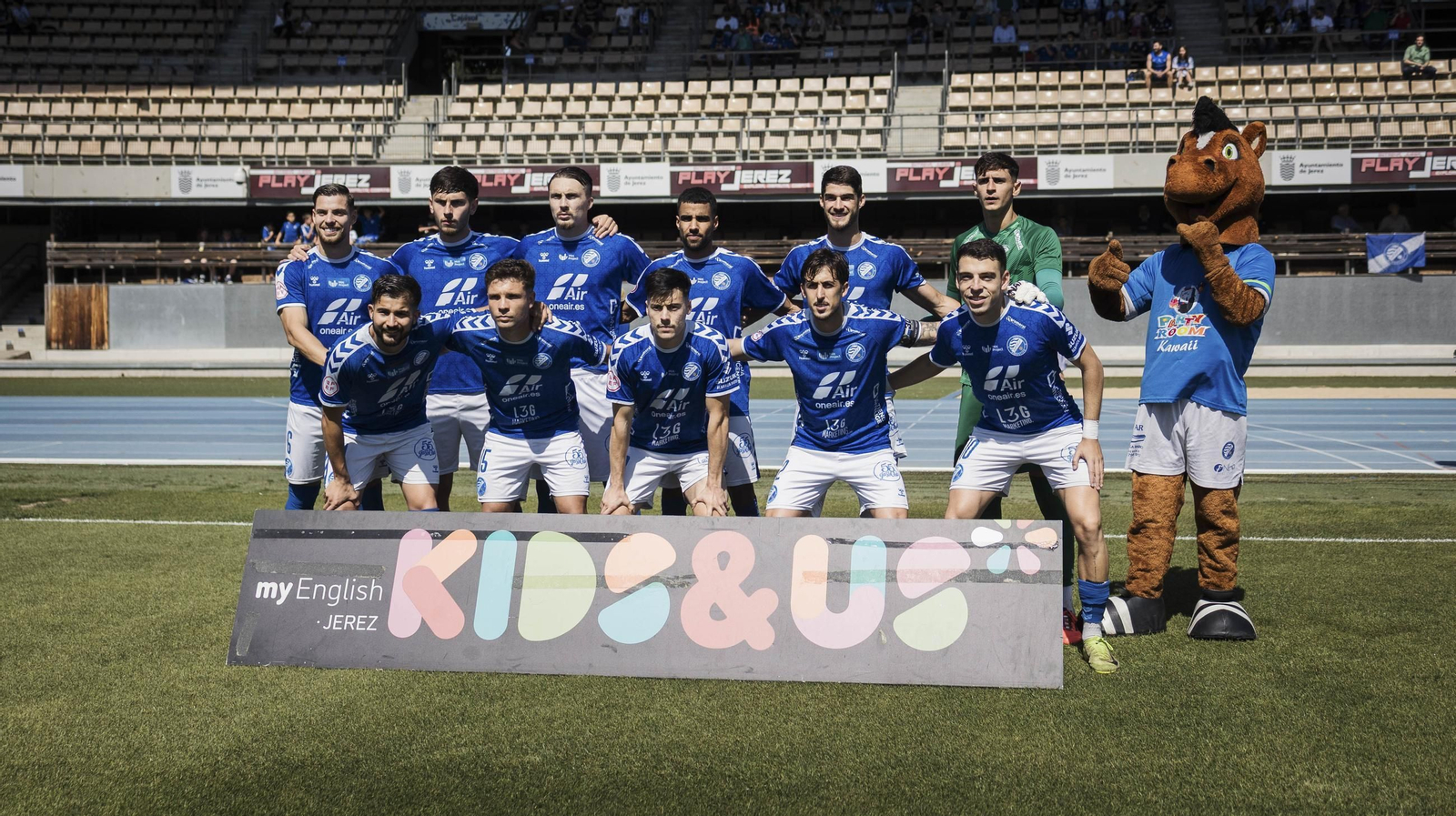 Las imágenes del derbi entre Xerez DFC y Xerez CD en Chapín