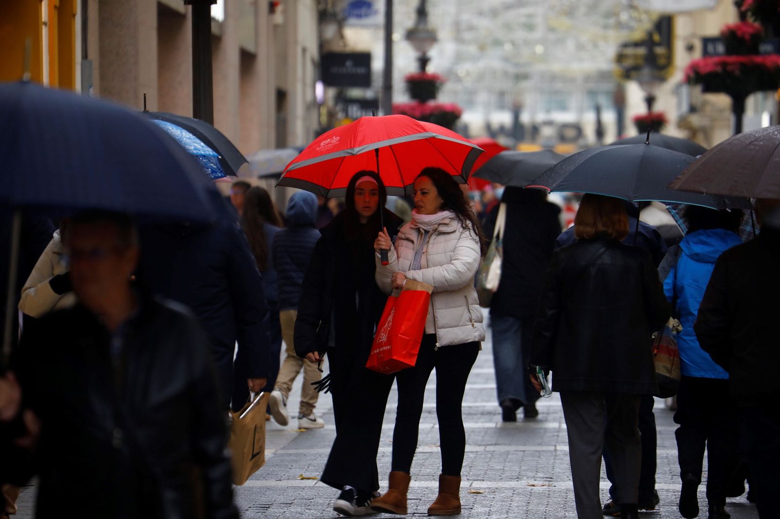 Los cordobeses ultiman las compras de Navidad, en imágenes