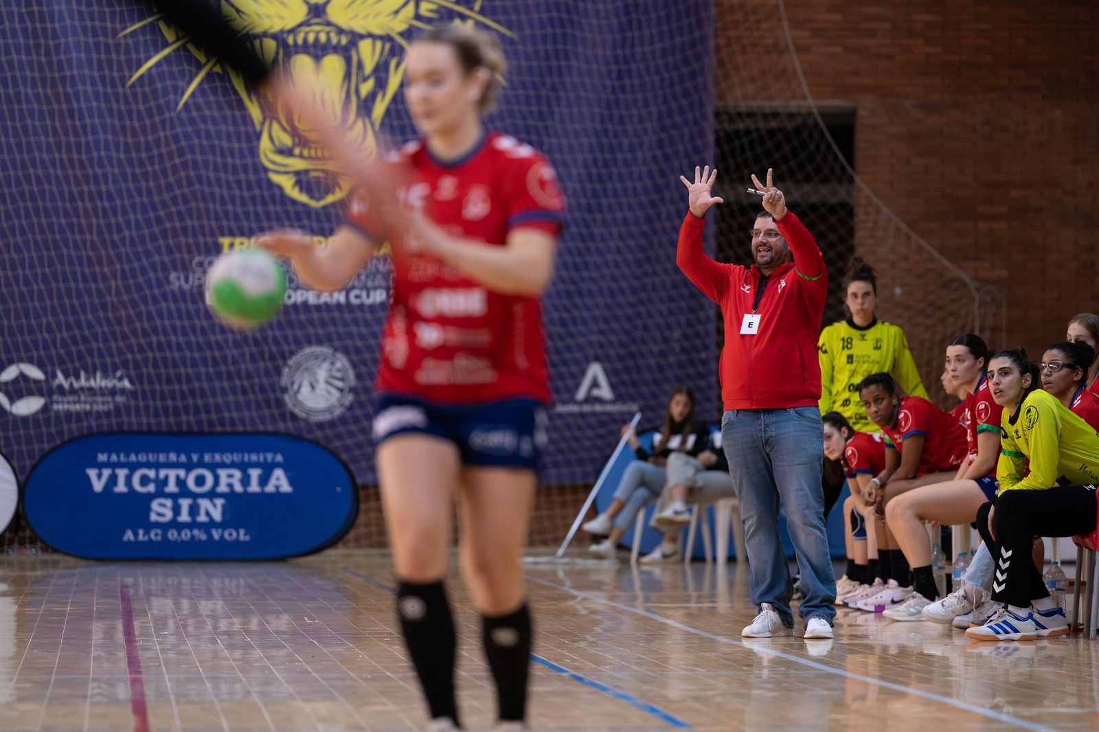 El Costa del Sol Málaga resurge en casa (24-21)