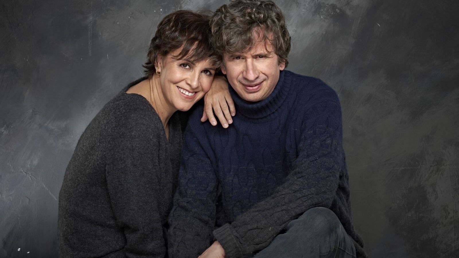 Gabino Diego junto a Cecilia Solaguren, en la obra Los Mojigatos.