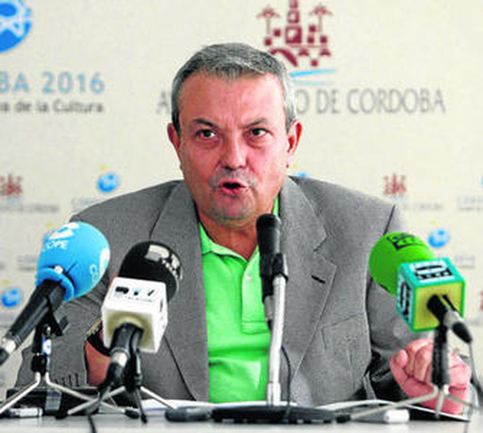 El concejal Francisco Alcalde, ayer durante su comparecencia pública.