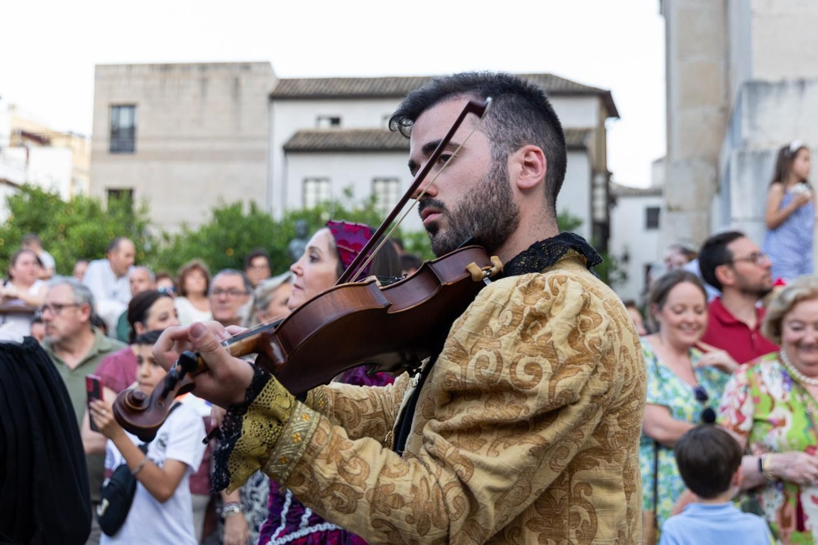 Desfile conmemorativo por el 1.200 aniversario de la capitalidad de Jaén