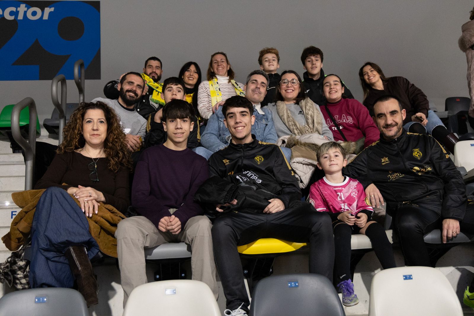 Las mejores imágenes del espectacular encuentro entre Jaén Paraíso Interior FS y Barça (3-3)