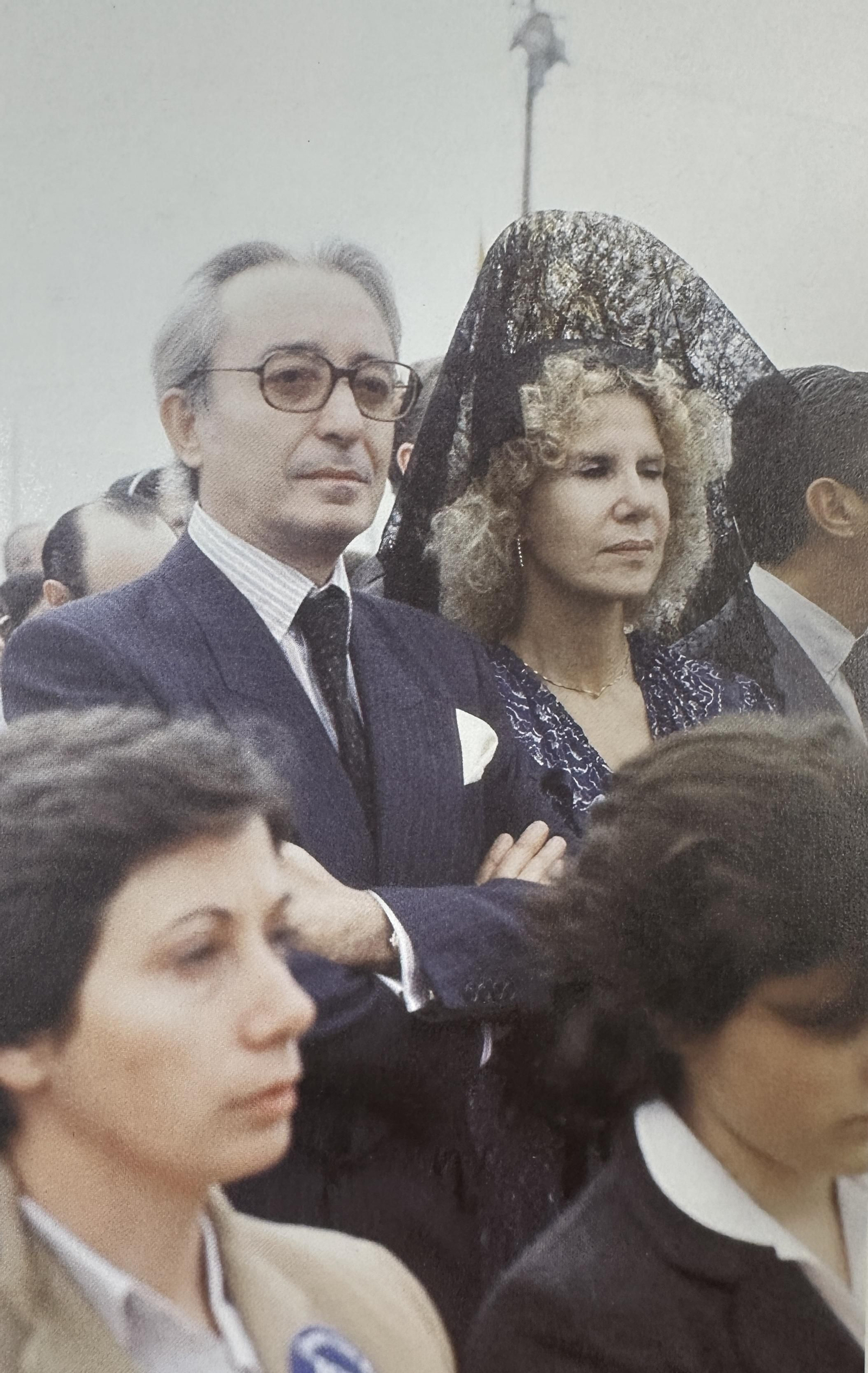 La duquesa de Alba y Jesús Aguirre, durante la ceremonia de beatificación.