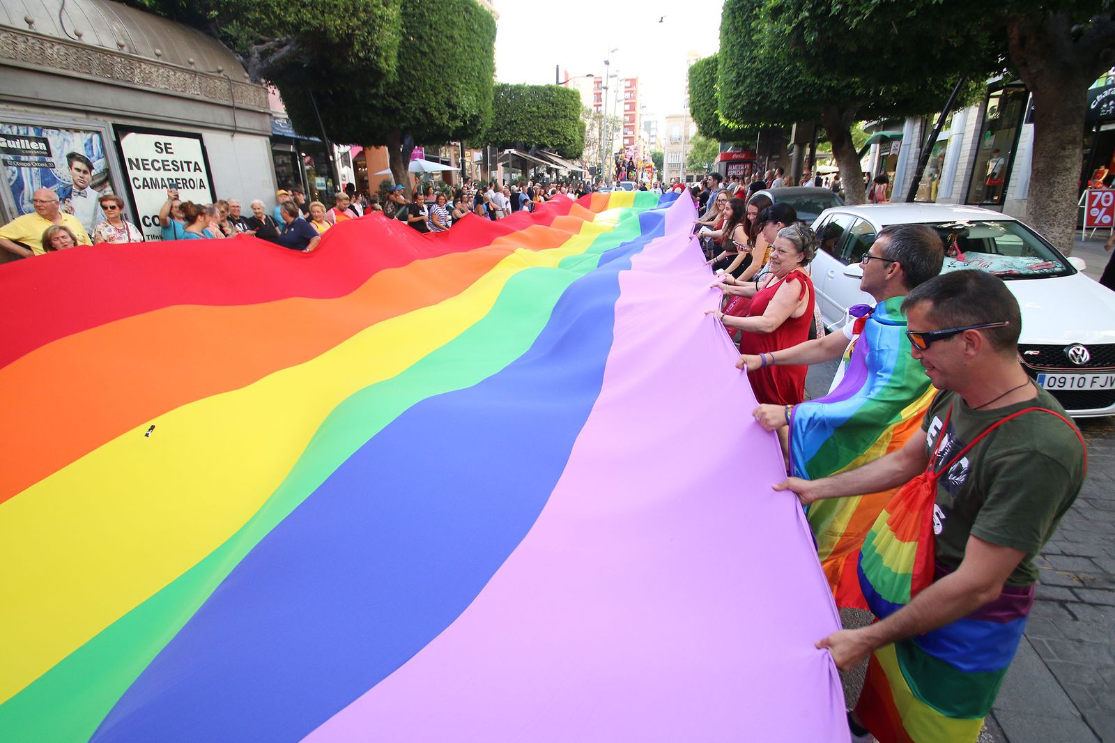 Las imágenes del Orgullo LTBI de Almería