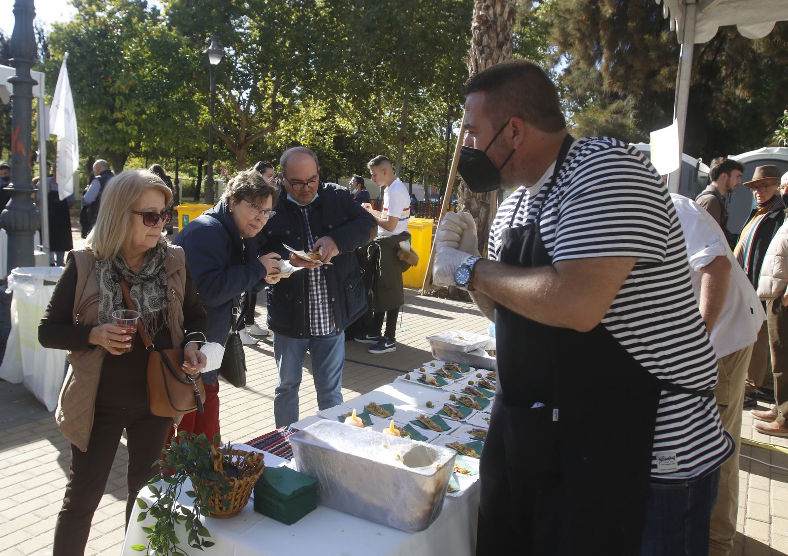 El Córdoba Califa Gourmet en el Paseo de la Victoria, en imágenes