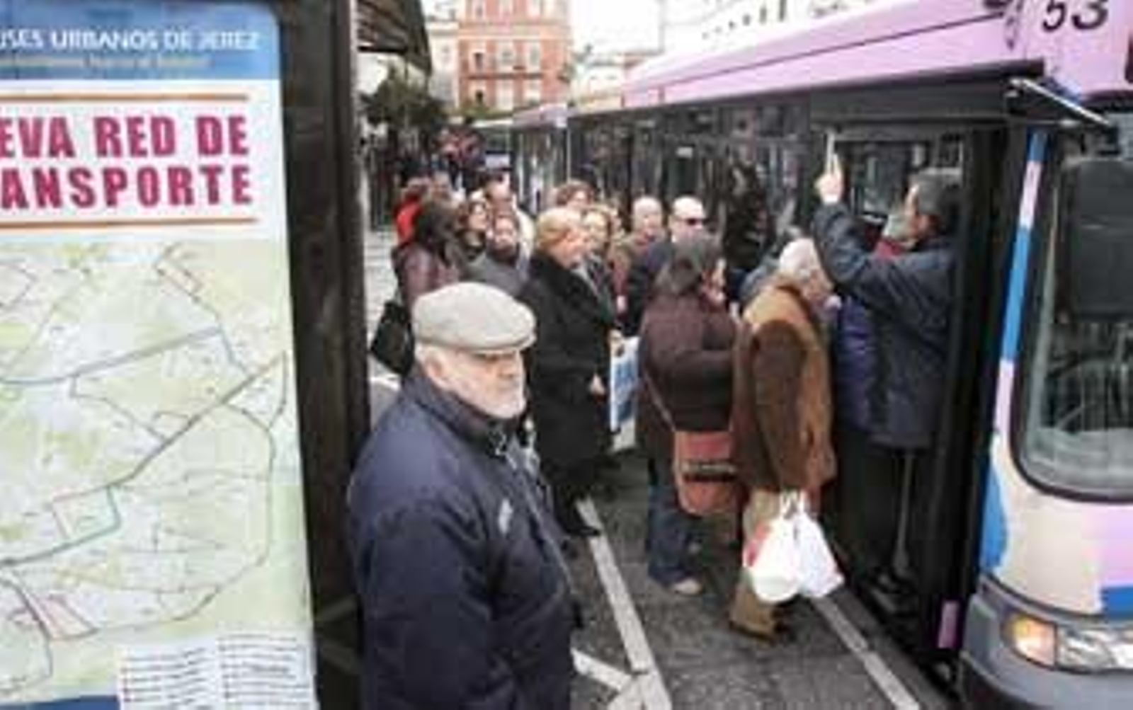 La línea 18, al menos, divide opiniones