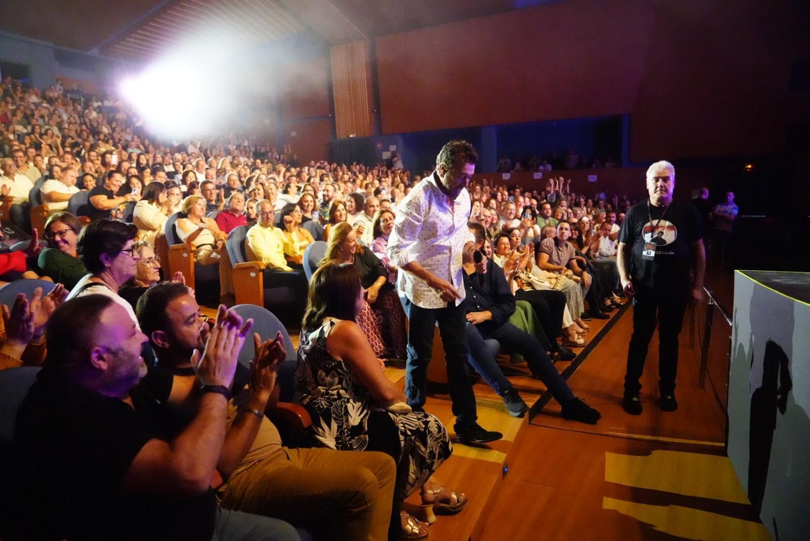 El concierto de Manolo García en el teatro El Silo de Pozoblanco, en fotografías