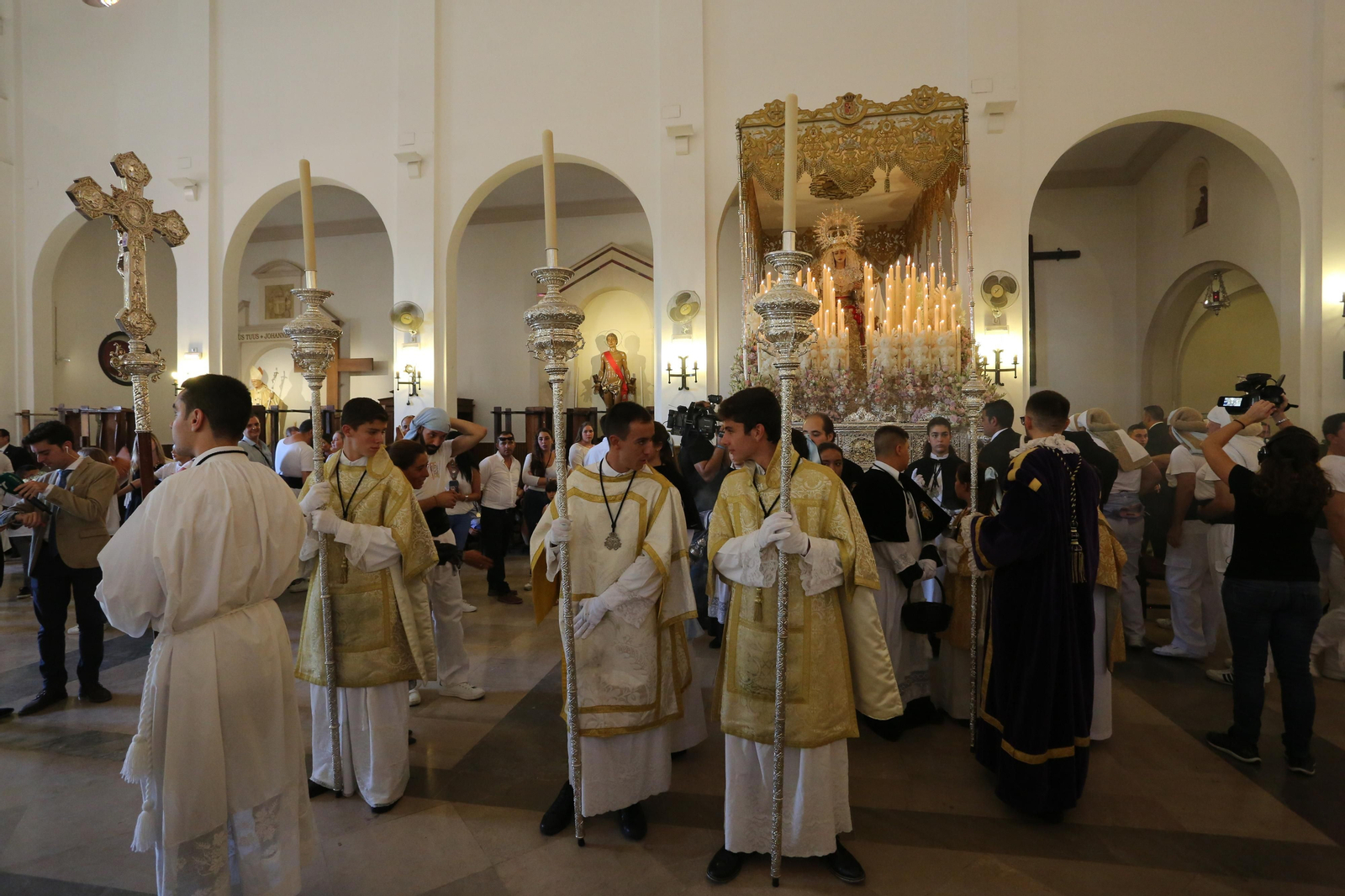 Las imágenes de la Virgen de la Paz