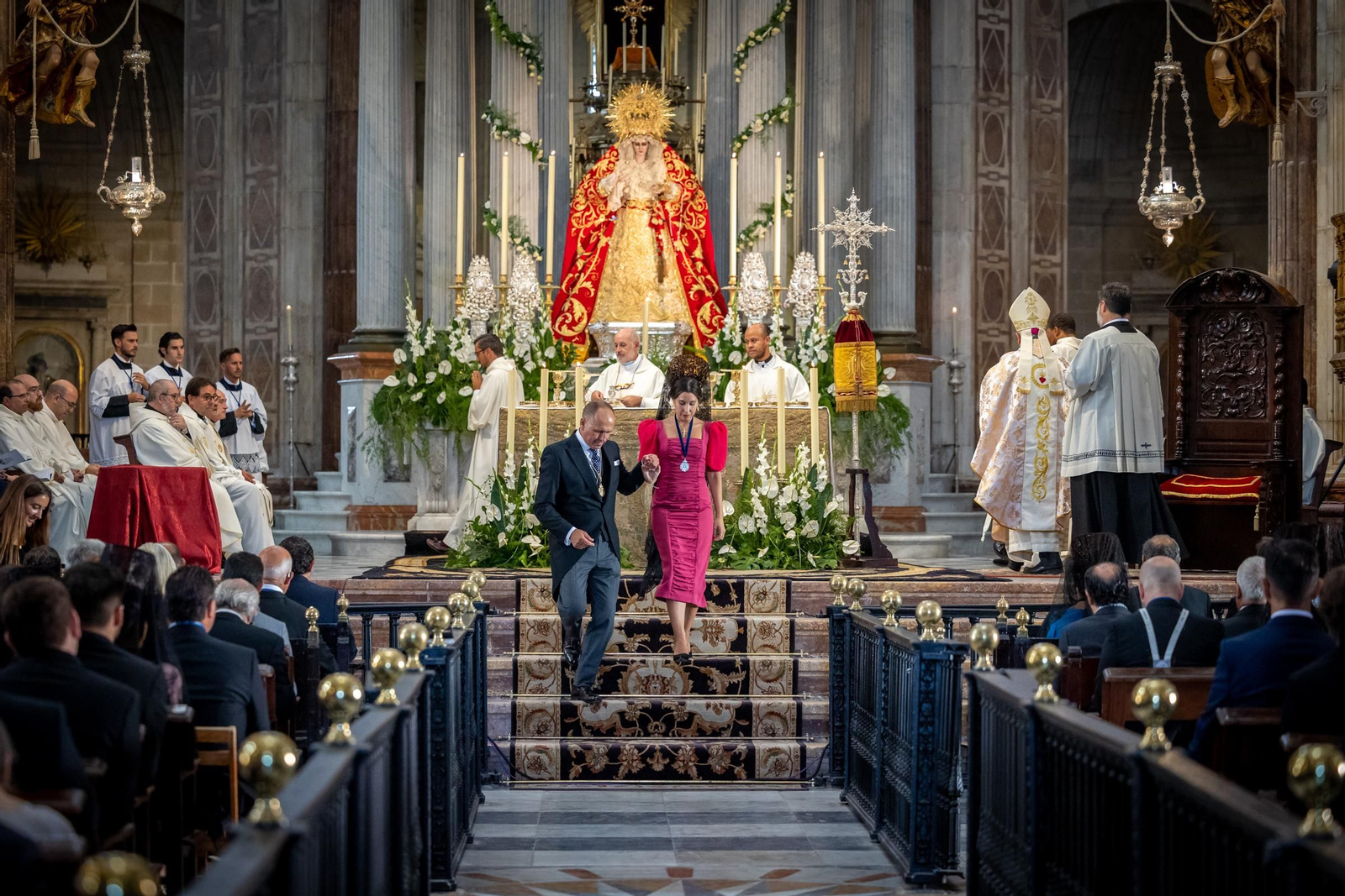 Imágenes de la coronación de la Virgen de las Penas