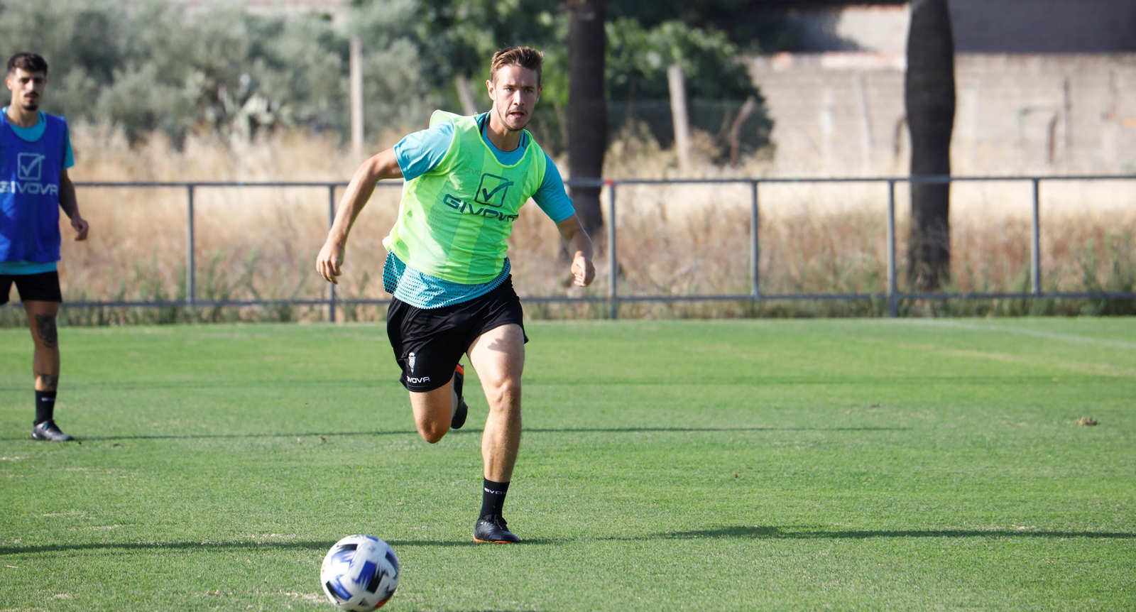 La plantilla del Córdoba CF 21-22, uno a uno