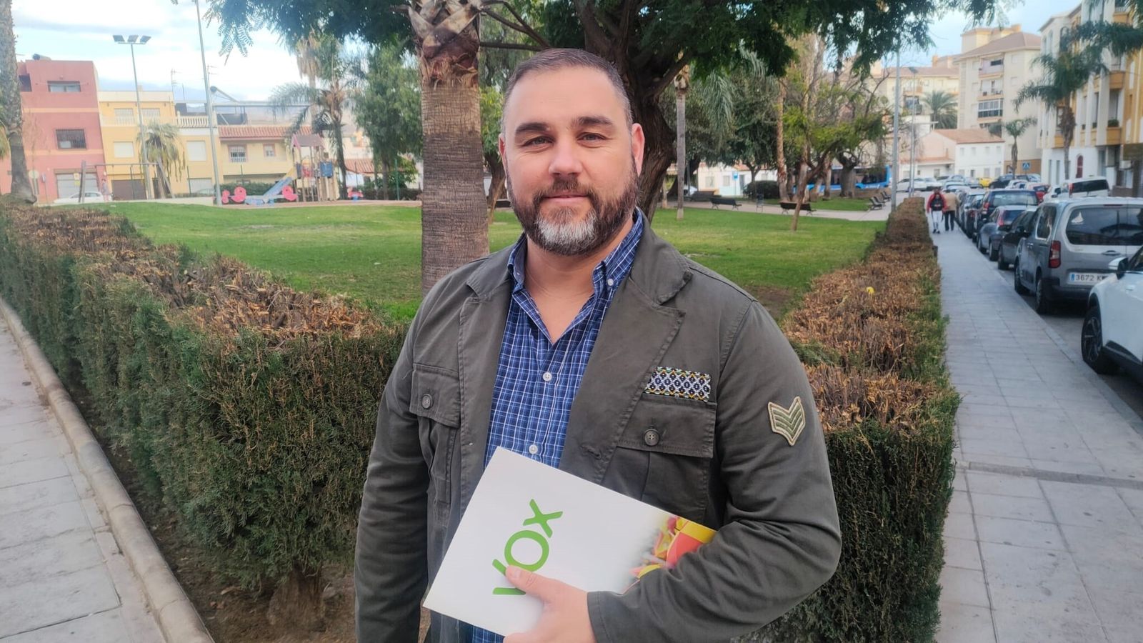 El candidato de Vox en Motril remite un burofax a Abascal para trasladarle perjuicios al partido