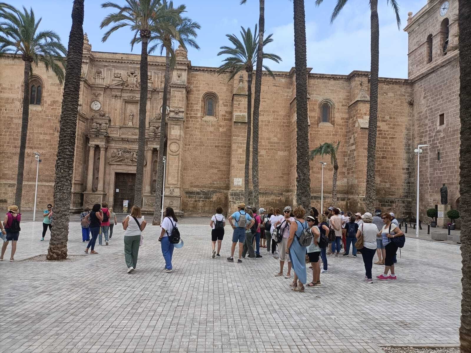 Así fue la última ruta de los mayores de Guadix