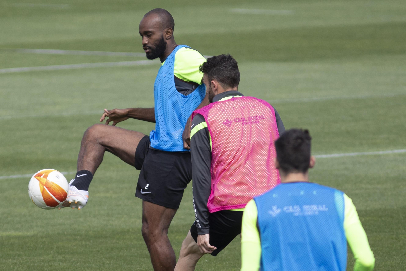 Foulquier, al igual que sus compañeros, prepara el partido ante el Eibar.