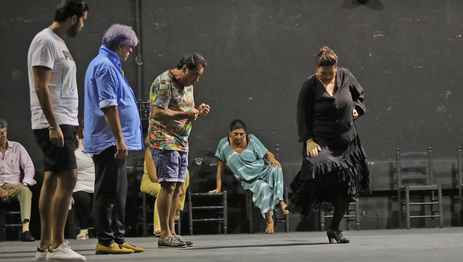 Ensayos en Villamarta de 'Memoria viva' de María del Mar Moreno que estrenará en la Bienal