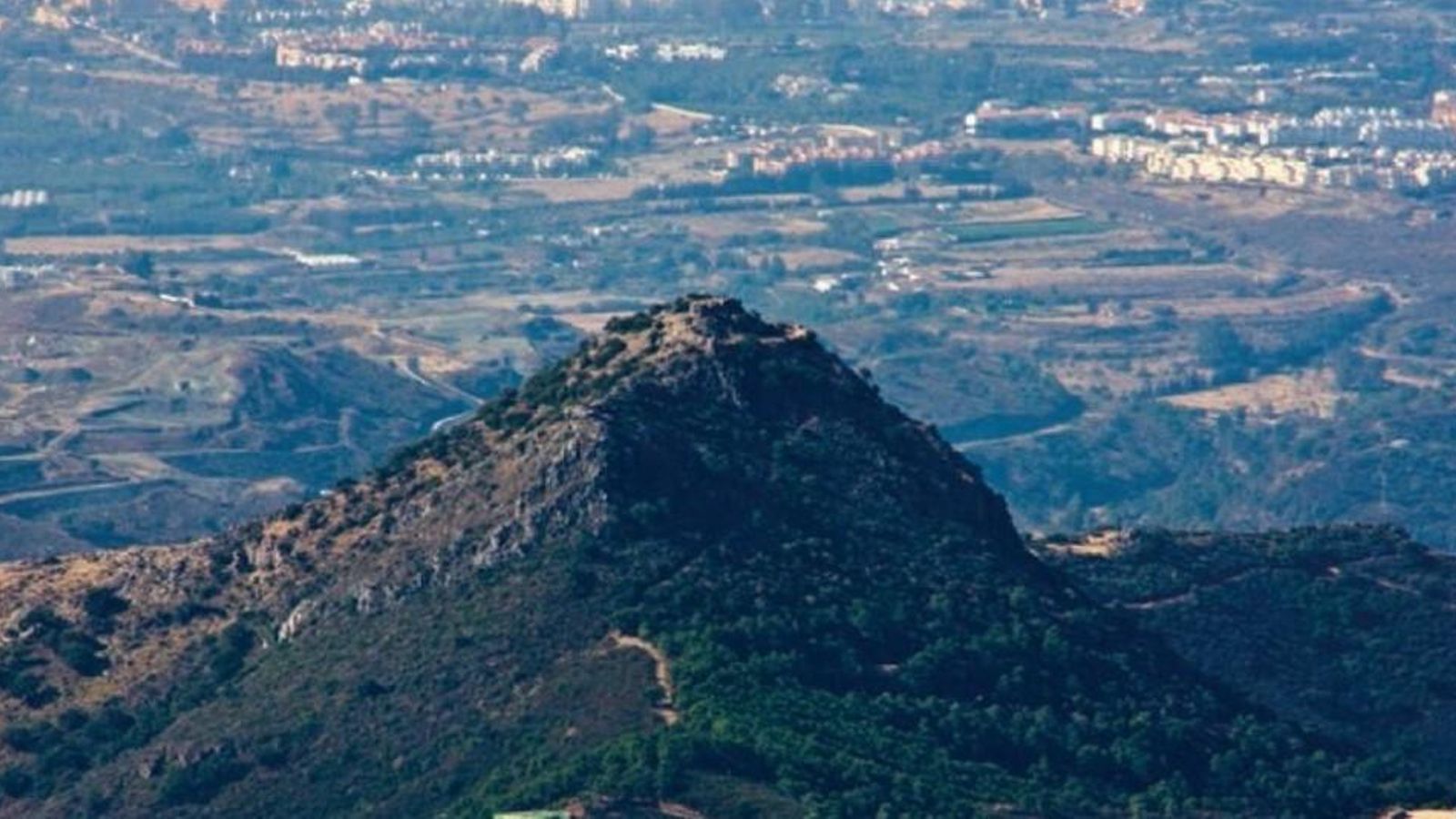 El castillo de Montemayor era un estratégico nido de águila.