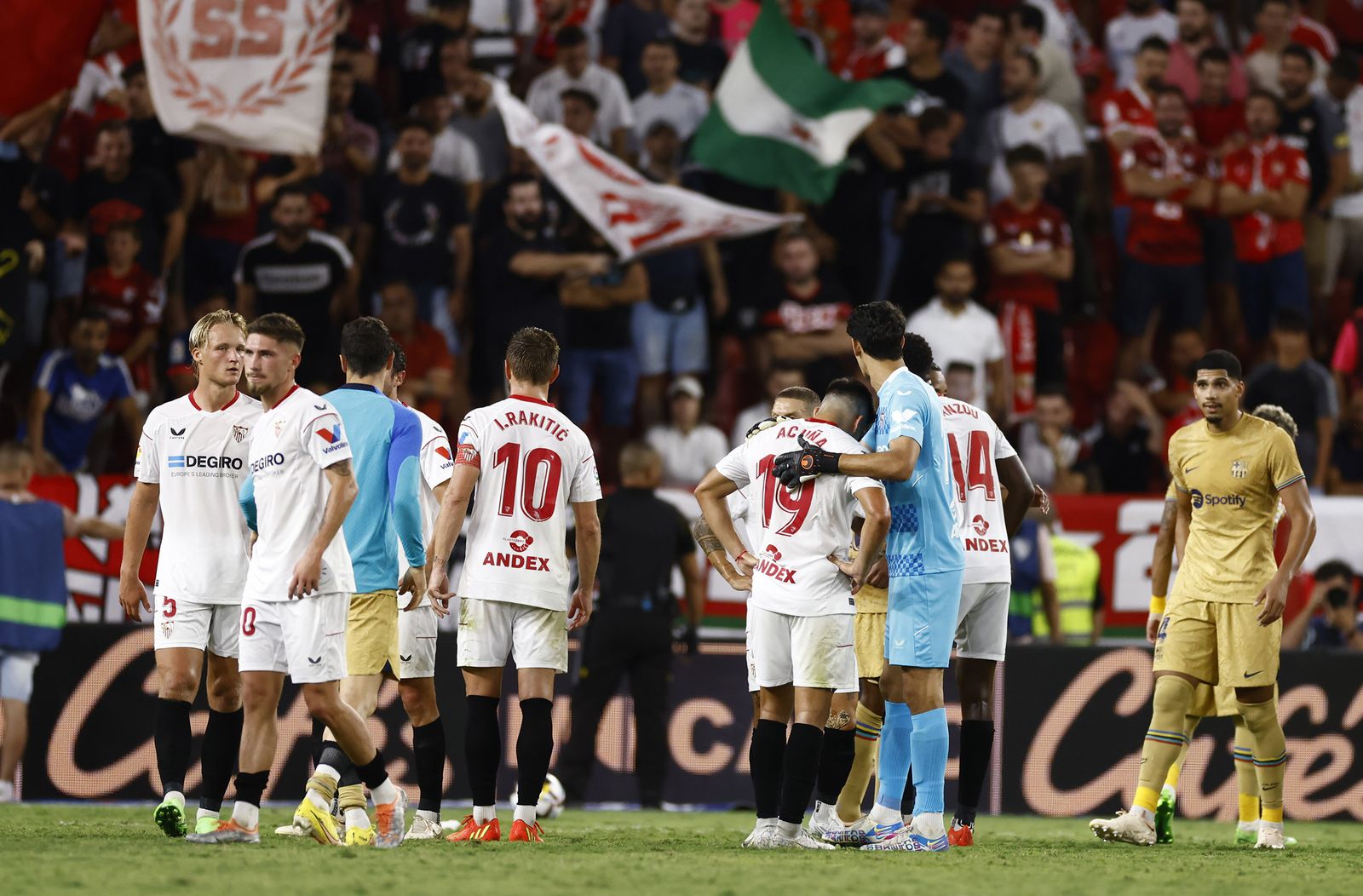 Las imágenes del Sevilla-Barcelona
