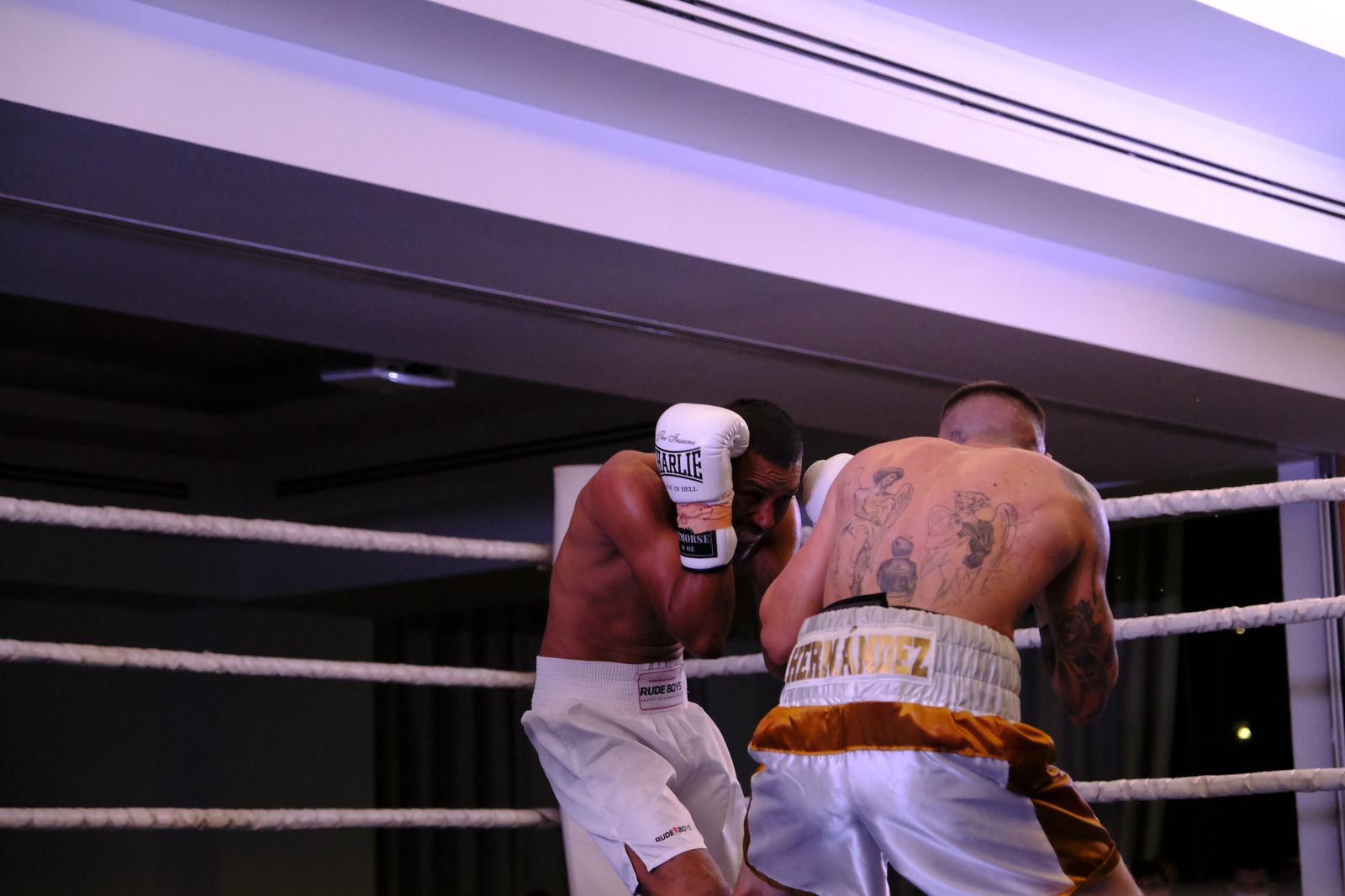 Fotogalería de la velada de boxeo Diamonds Boxing