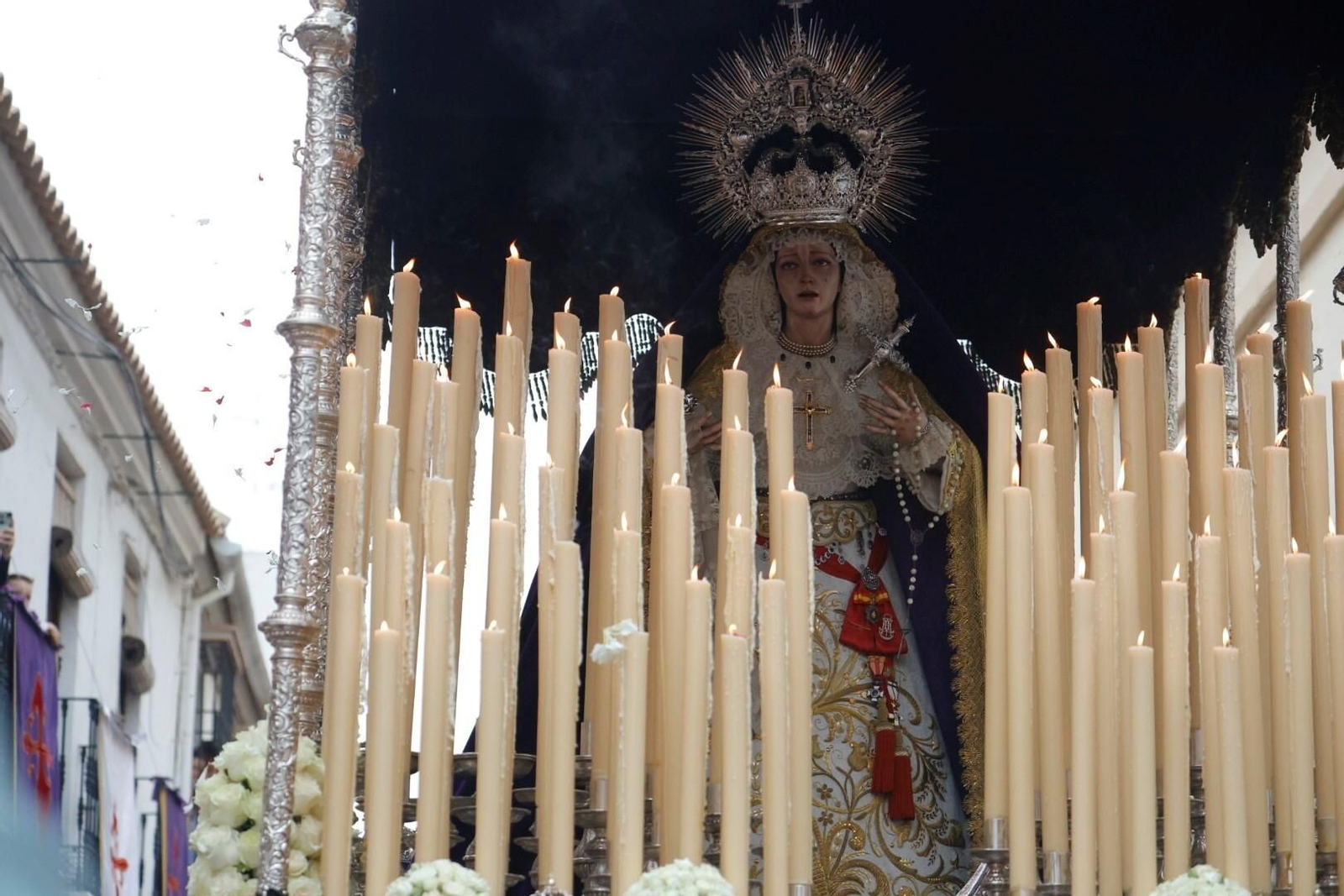 La procesión de las Penas de Santiago en este Domingo de Ramos, en imágenes