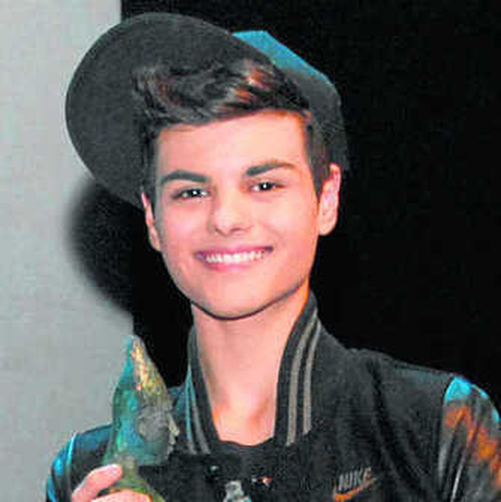 Abraham Mateo.