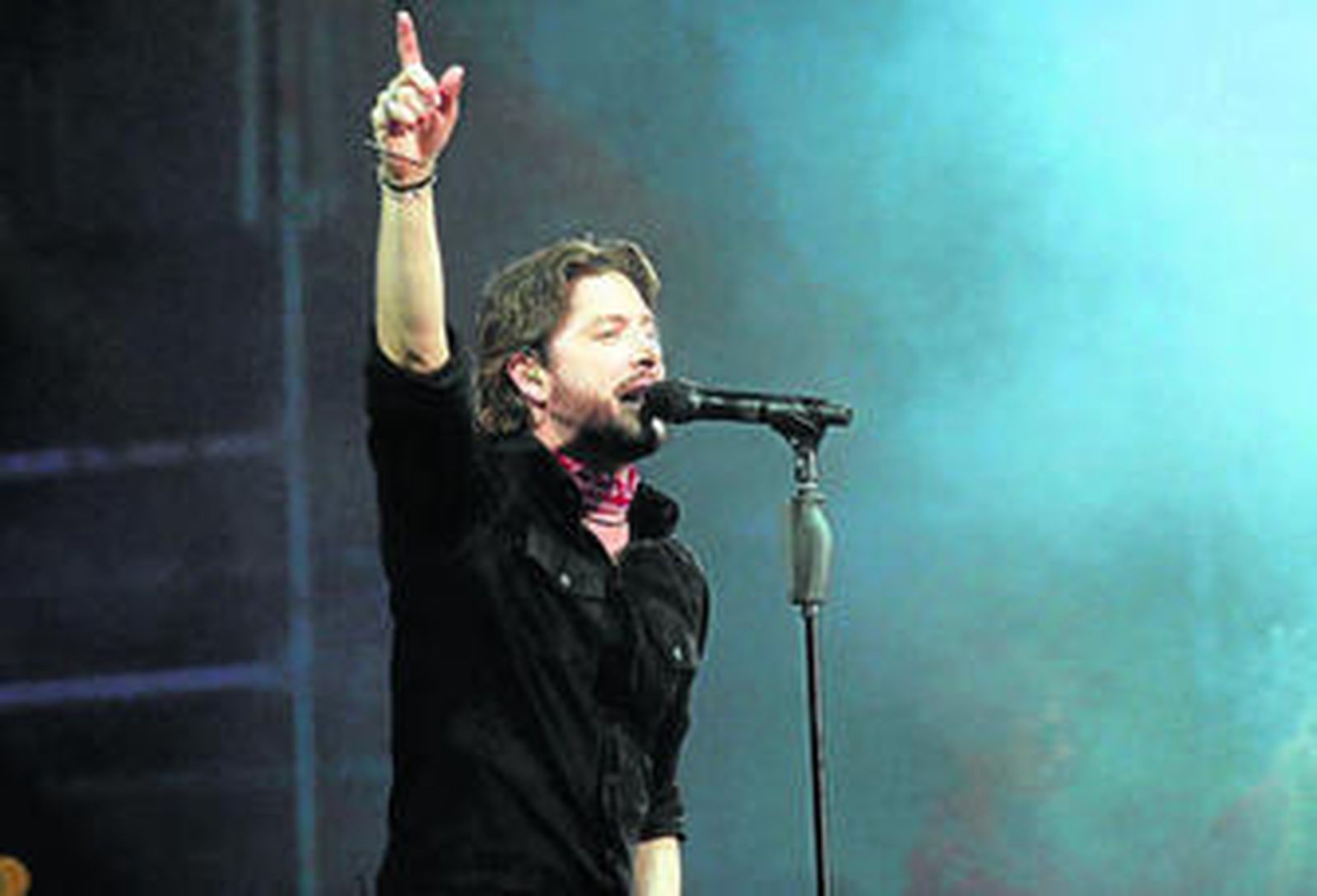Manuel Carrasco, el sábado en su concierto en la Plaza de Toros.