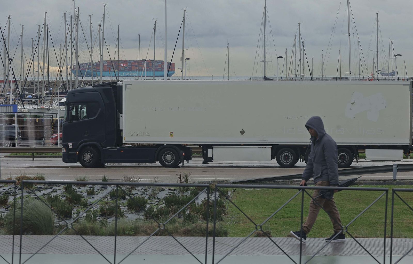 Fotos de los camiones retenidos en Algeciras