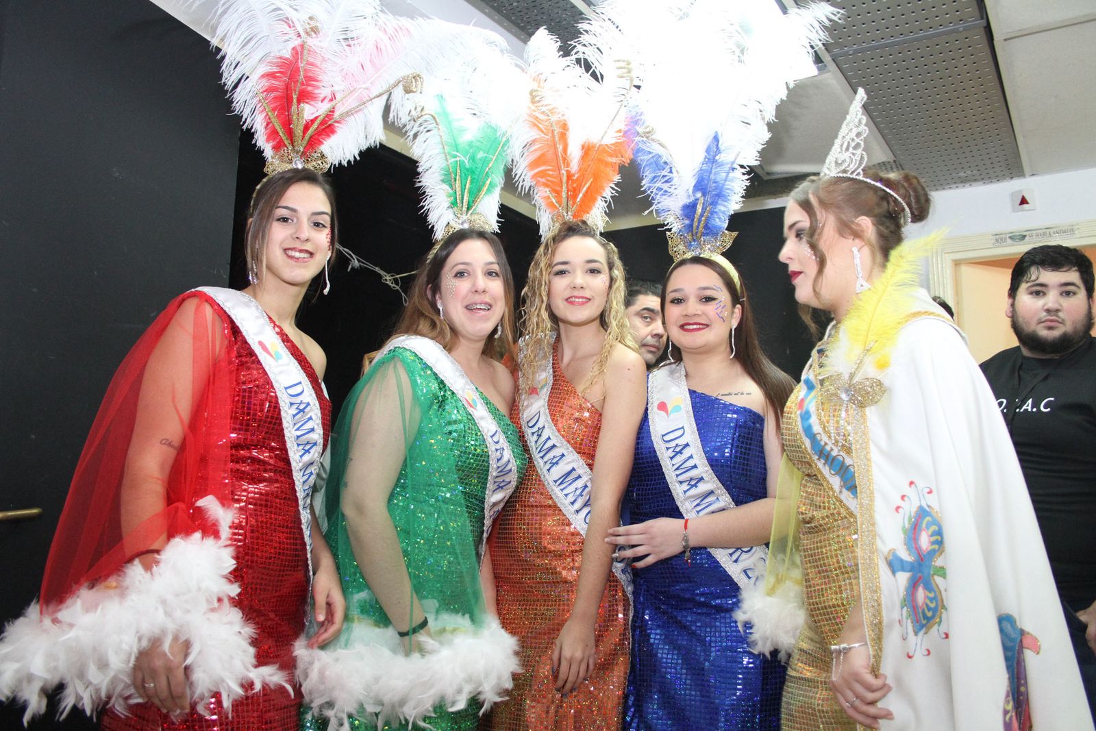 Imágenes del primer día de preliminares de concurso del Carnaval Colombino 2018