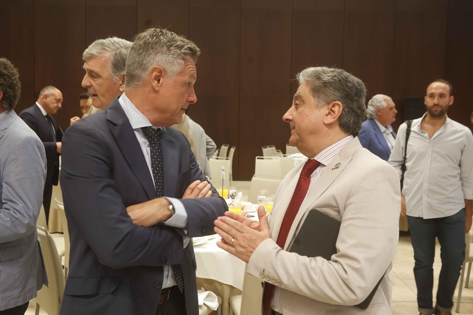 Elías Bendodo en el Foro Joly, todas las imágenes