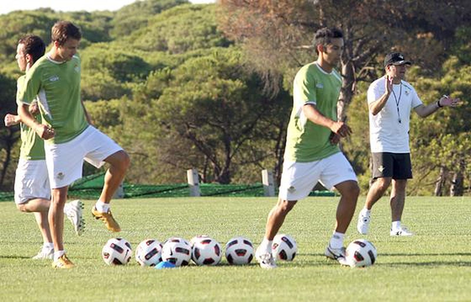 Momento del entrenamiento en tierras onubenses.

Foto: Espínola
