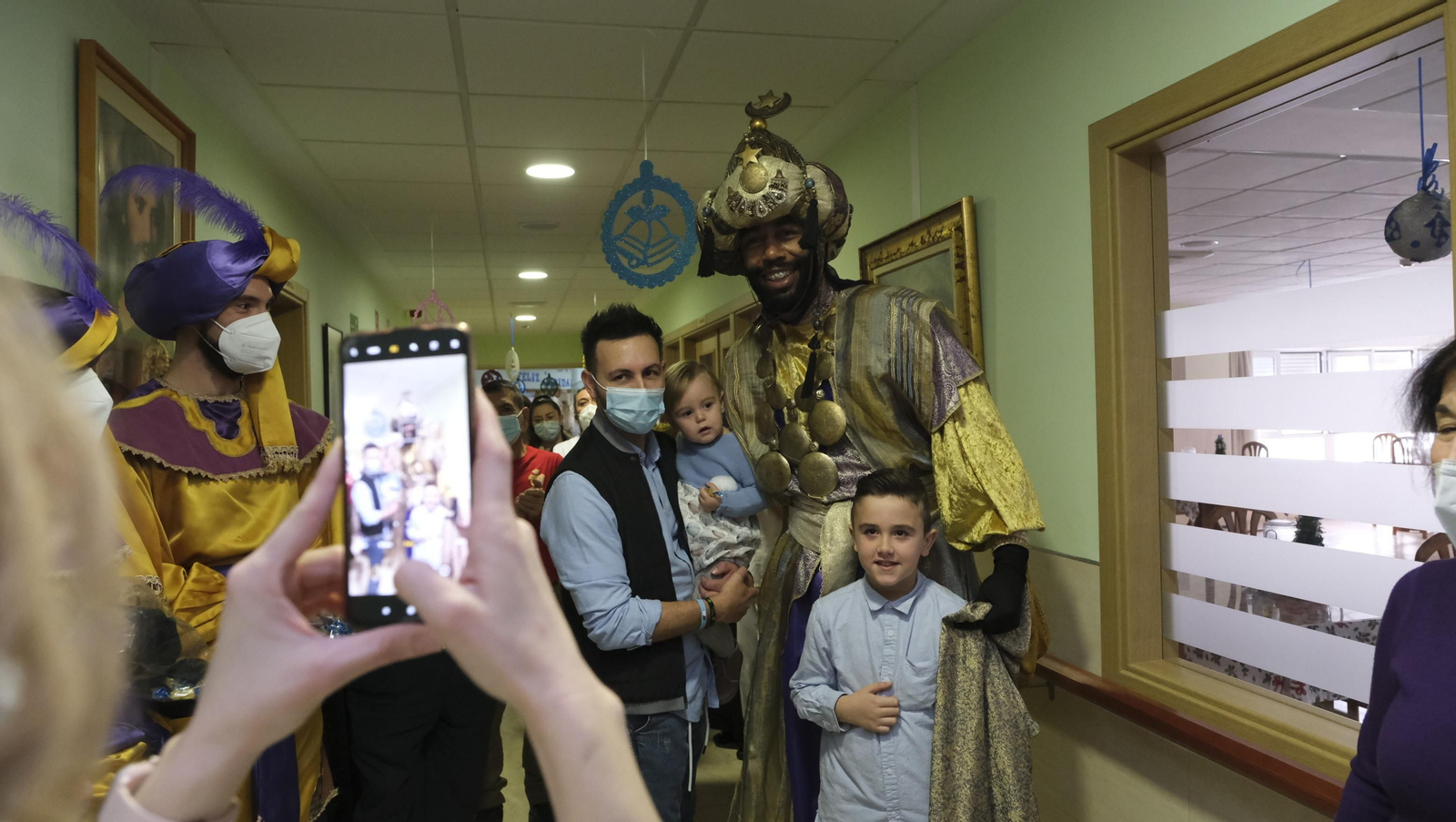 Los Reyes Magos en la Residencia Santa Teresa Jornet