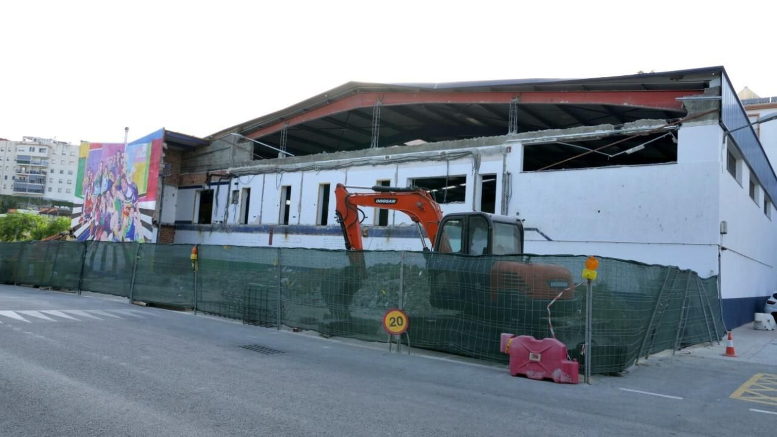 El CAB Estepona arregla sus pistas.