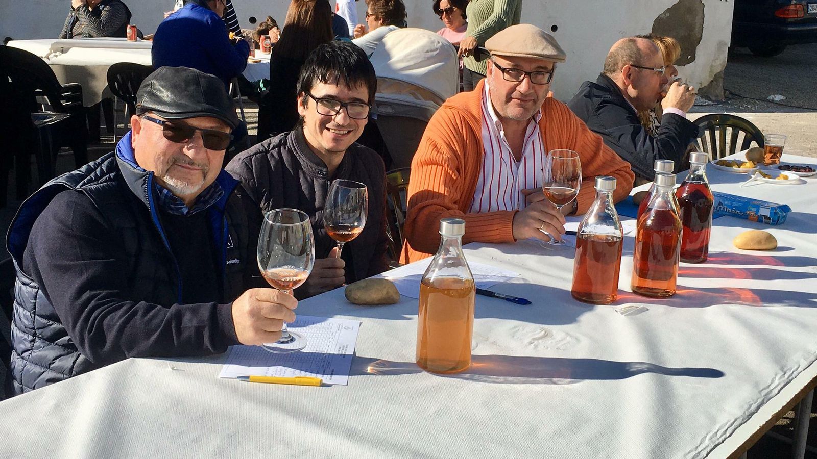 Jurado del concurso de vinos de Jauro.