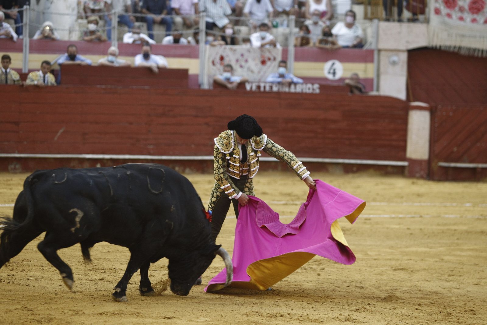 Fotogalería primera corrida de toros Feria de Almería