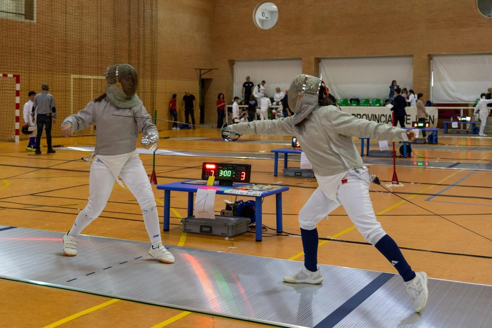 En imágenes: inclusión y espectáculo deportivo en la X Torneo de Esgrima Ciudad de Jaén