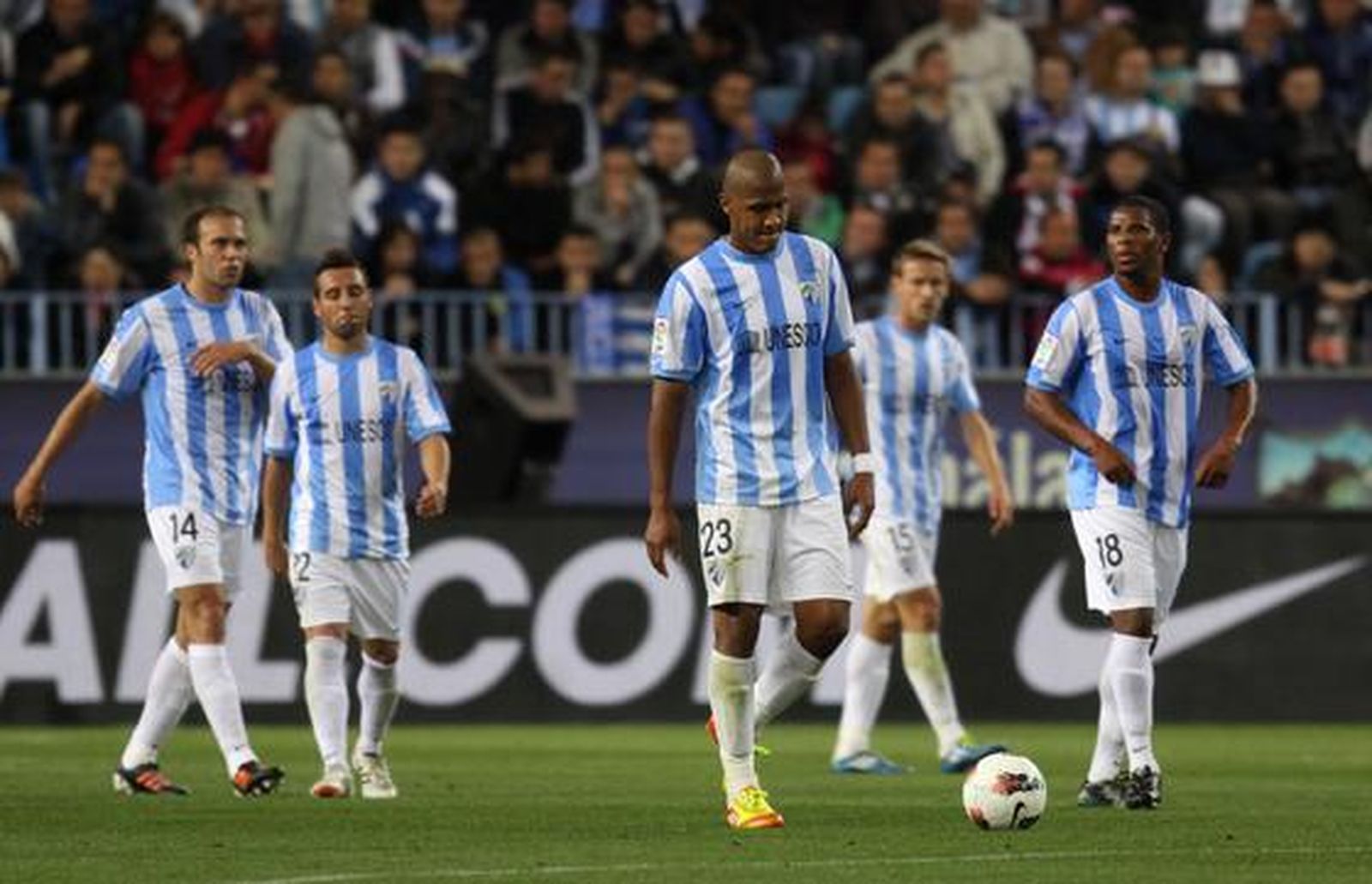 El Betis vence al Málaga en La Rosaleda (0-2). / Migue Fernández