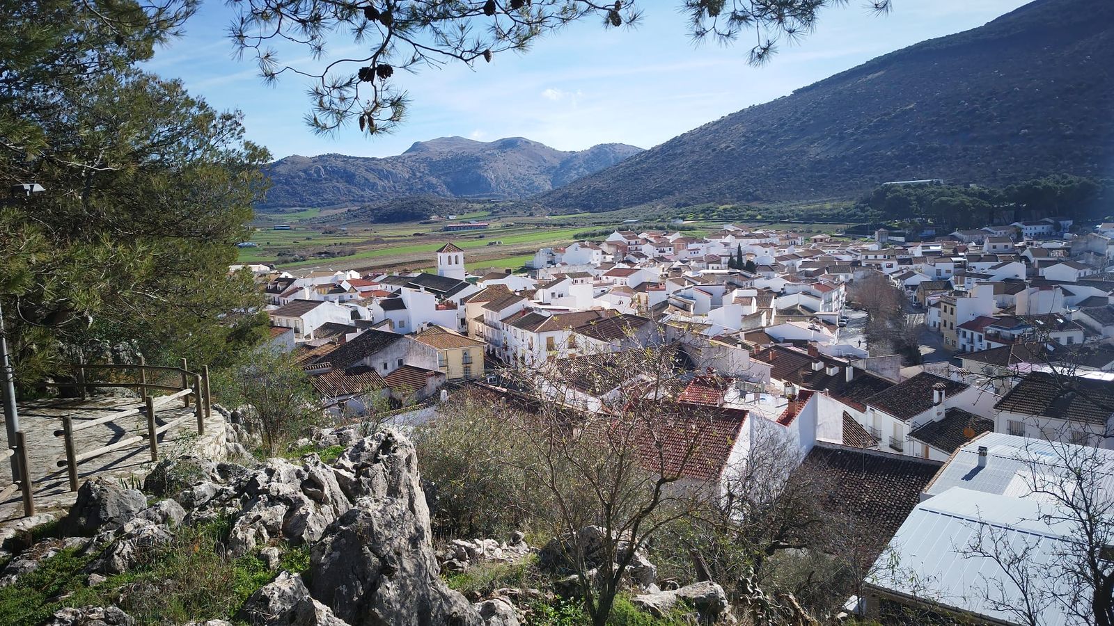 Vista de Alfarnate.