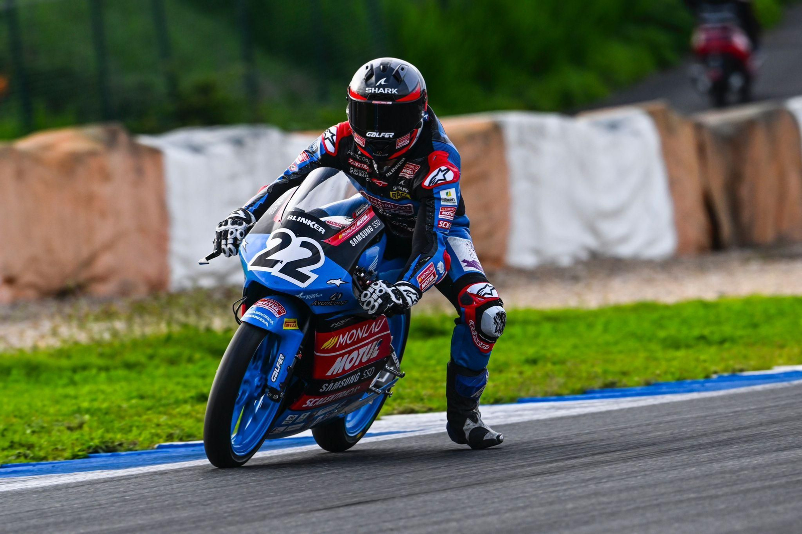 Jesús Torres finalizó octavo en la última carrera de la temporada disputada en Estoril.