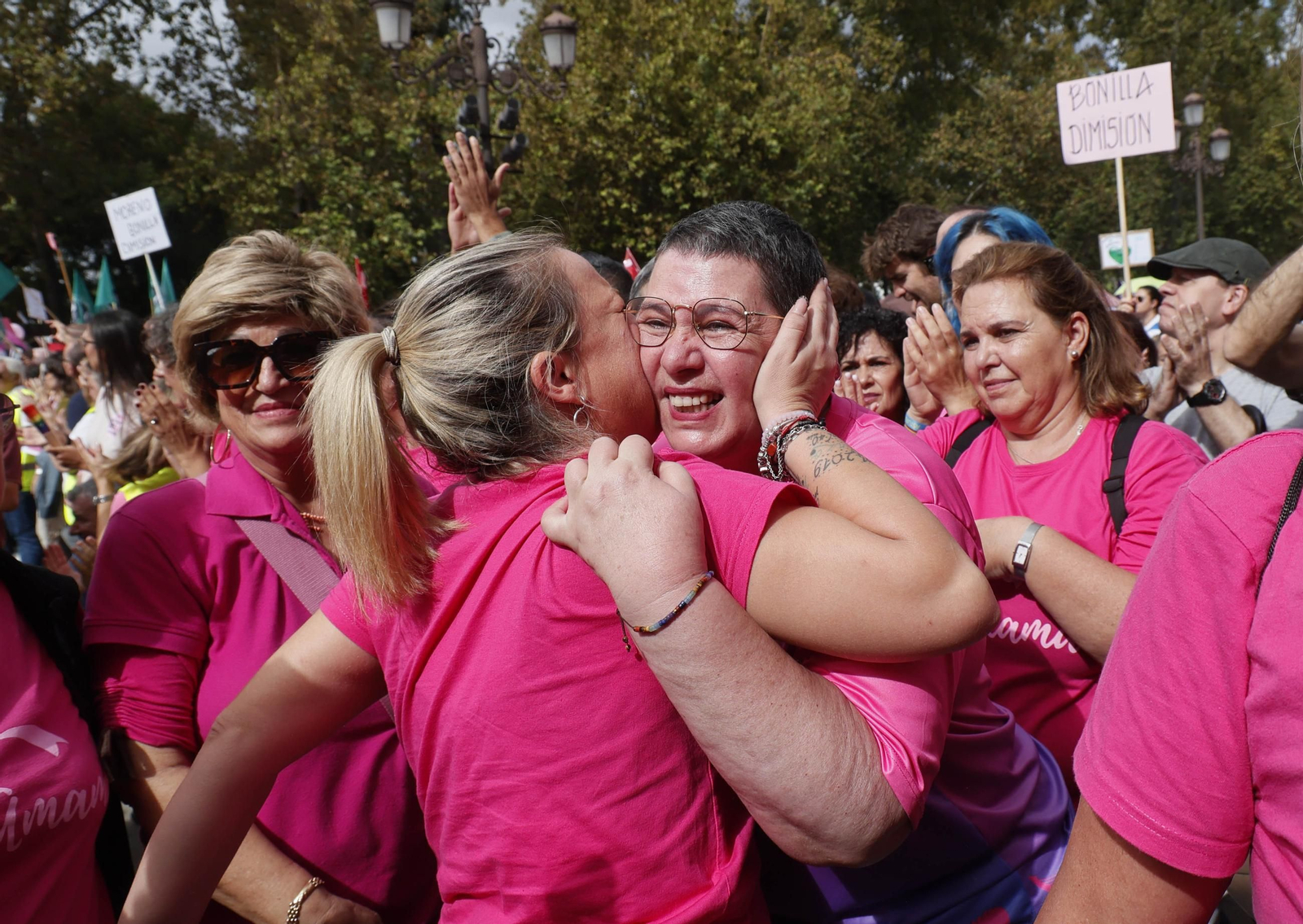 Las imágenes de la manifestación convocada por Amama