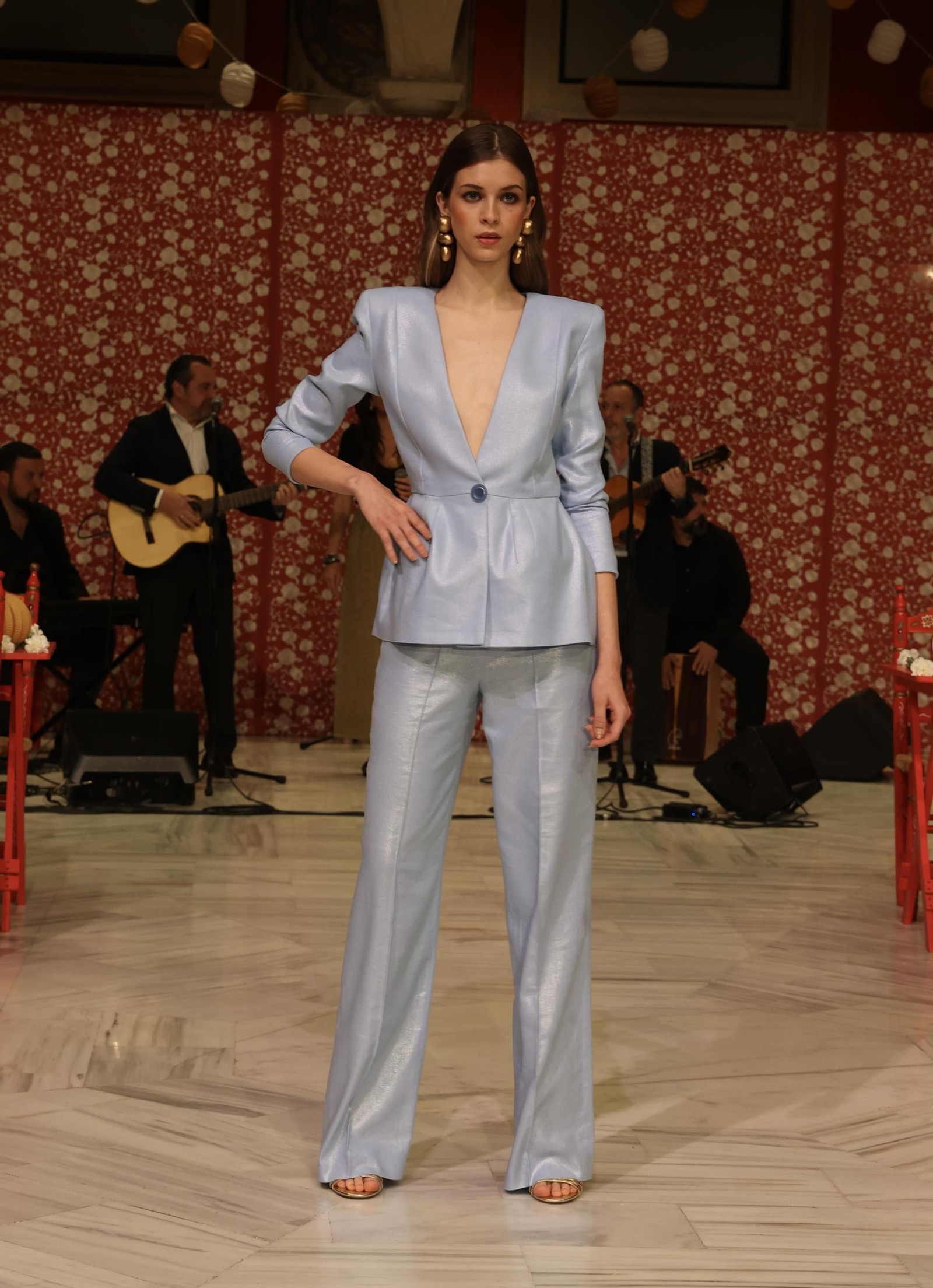 Desfile moda andaluza "Cajasol de moda"