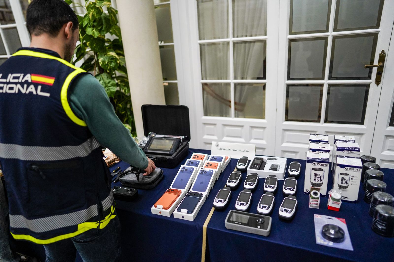 Las fotos de la Operación Sombra Negra