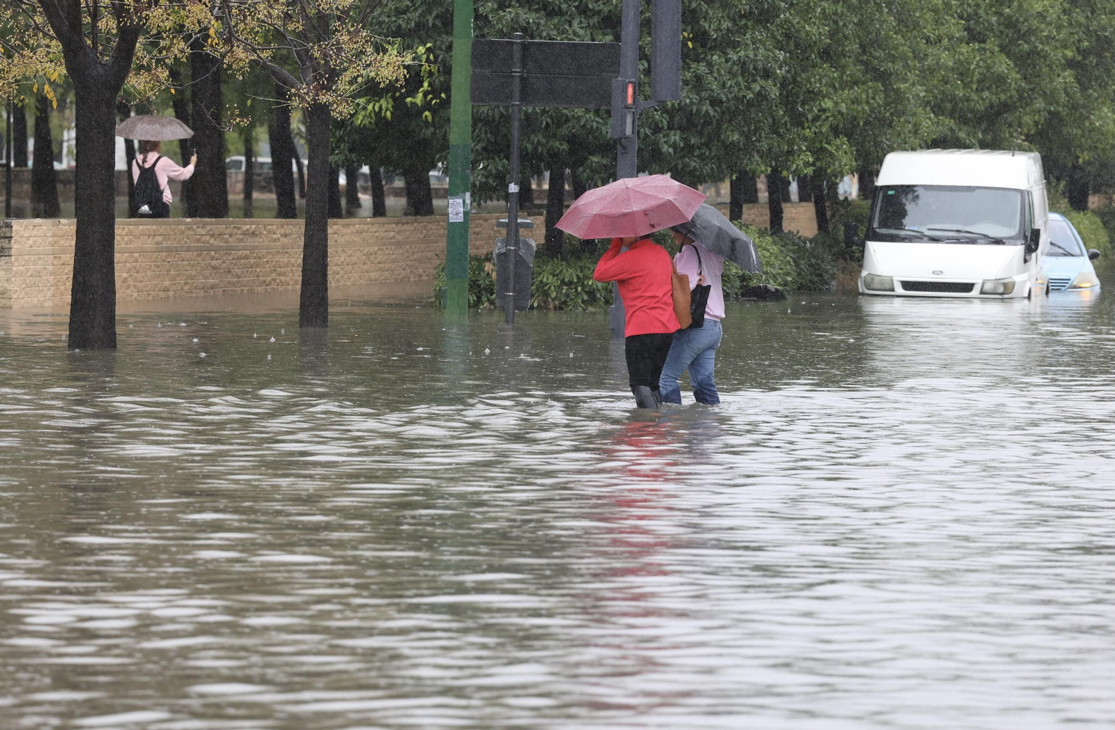 Inundación en la Ronda del Tamarguillo