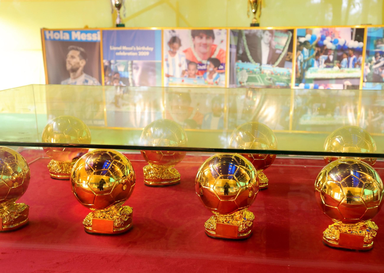 Las fotos de los disturbios por una visita de Leo Messi a Calcuta