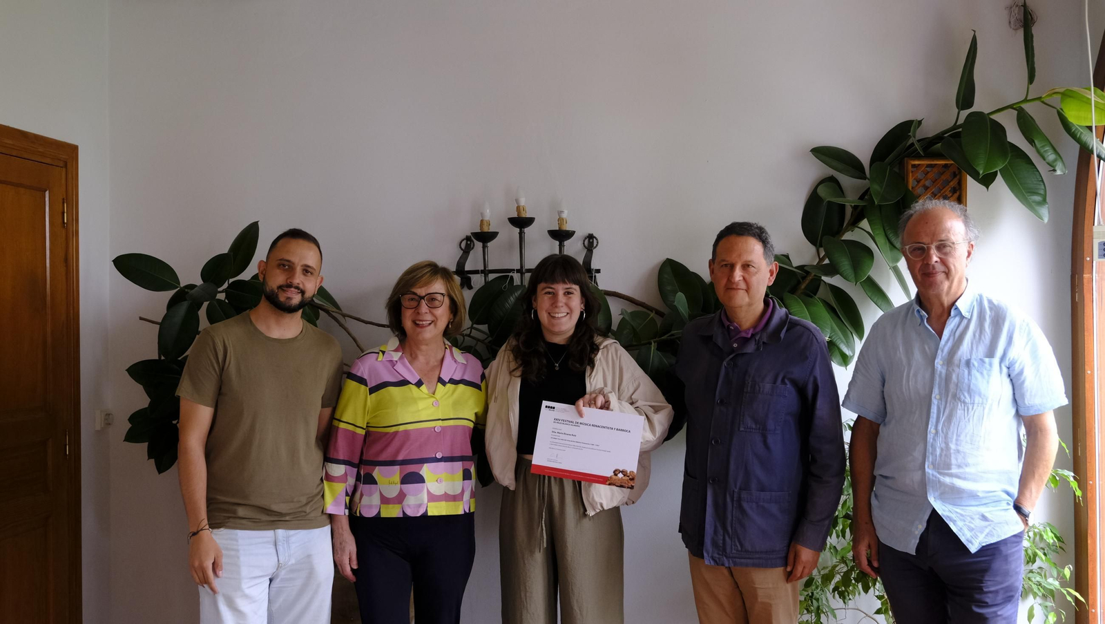 Entrega de diplomas a los alumnos del seminario de historia del Festival de Vélez Blanco