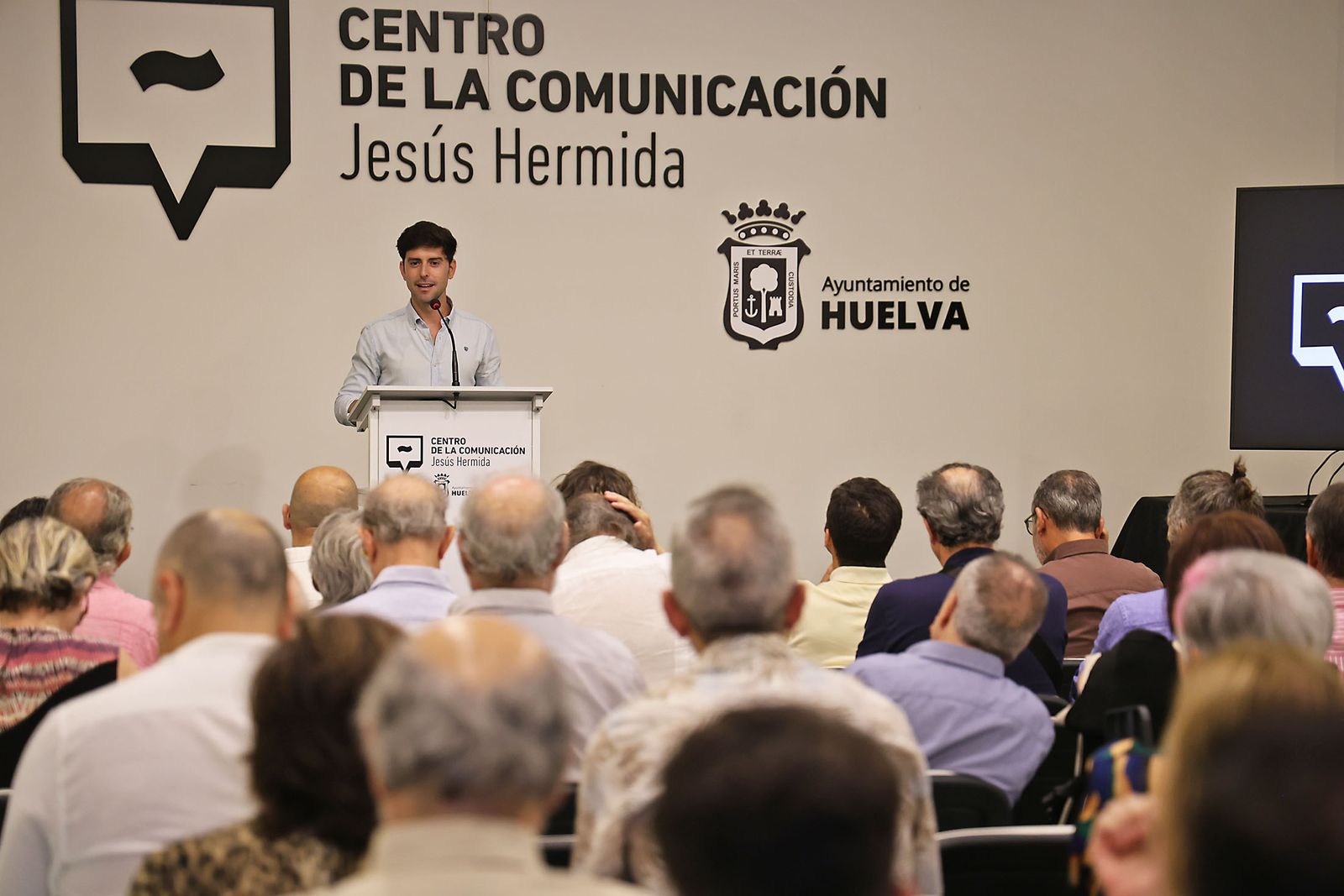 Inauguración de la exposición 'José Luis de la Paz. Una vida, una guitarra'