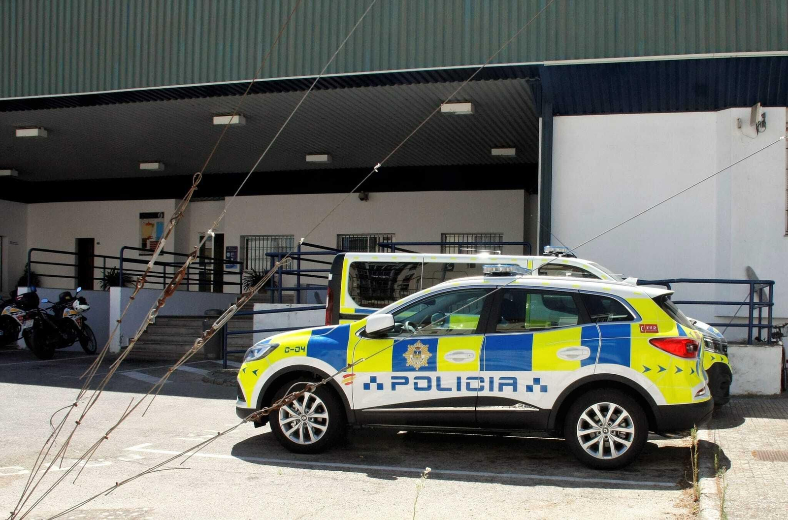 Dos de los nuevos patrulleros llegados en estos días a la Jefatura.