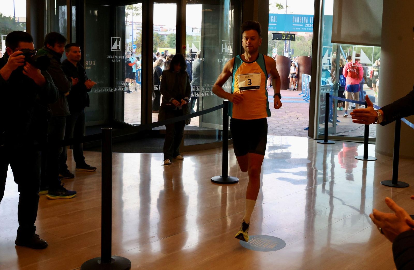 Las fotos de la Carrera Vertical en Torre Sevilla