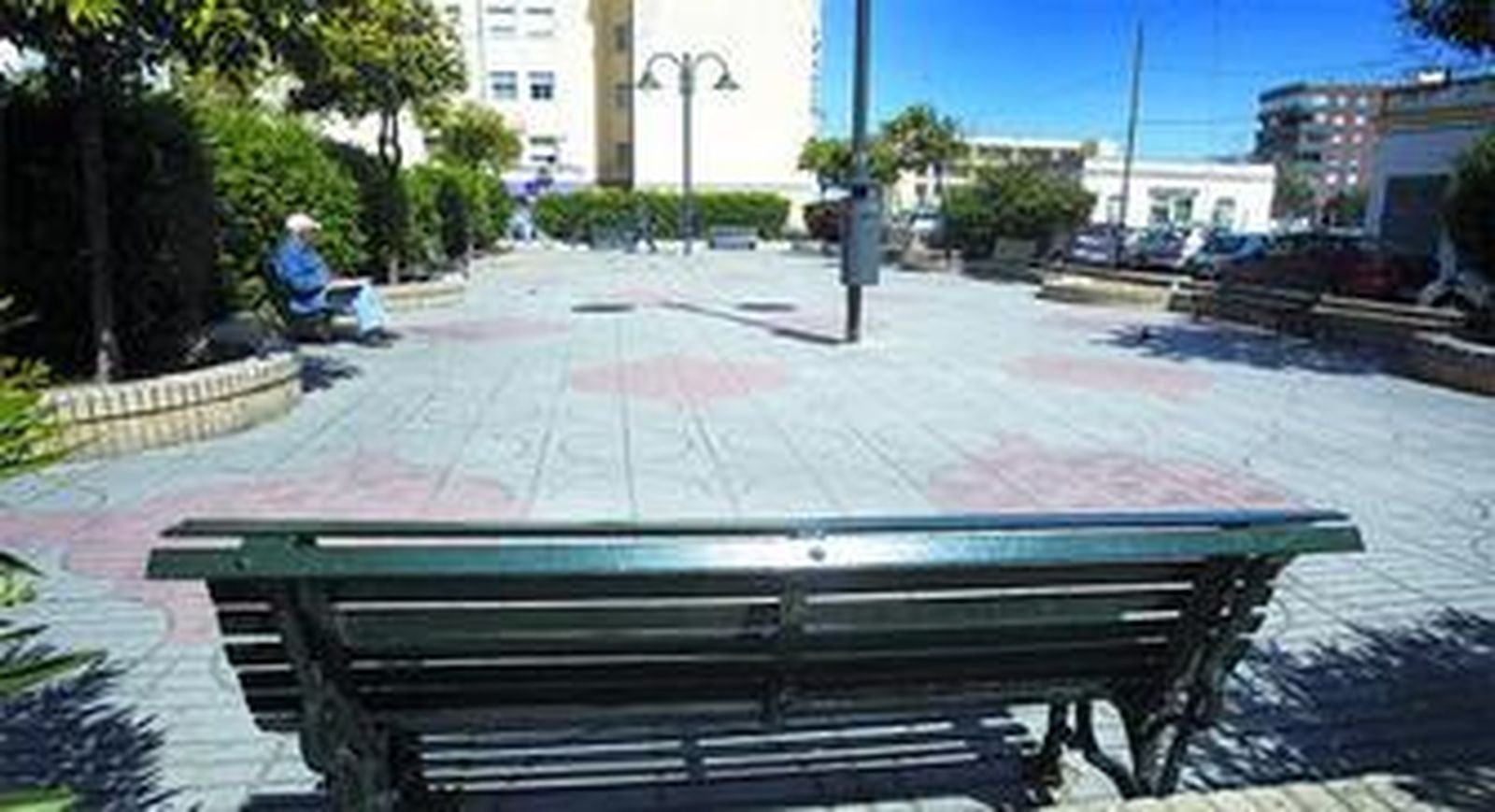 Estado actual de la plaza Vicente Alexandre.